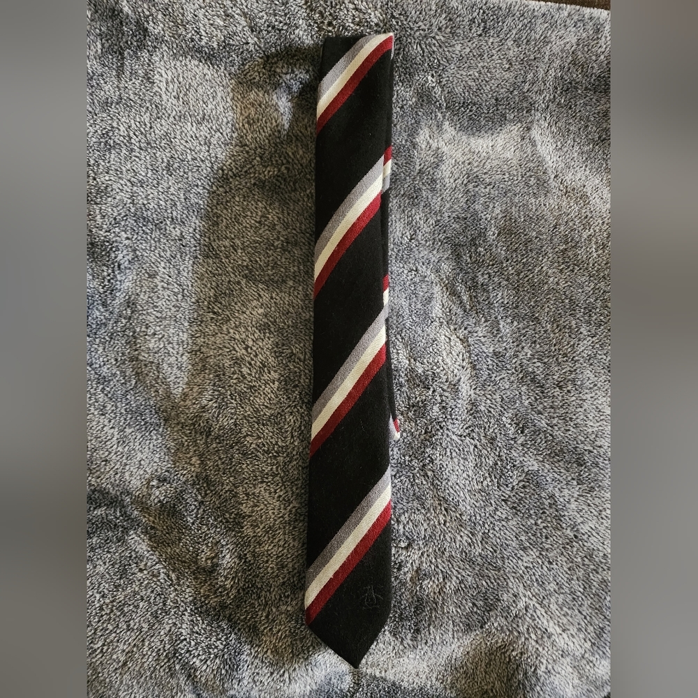 EUC PENGUIN Slim Necktie - Black/Red/Gray/White Combo Colors